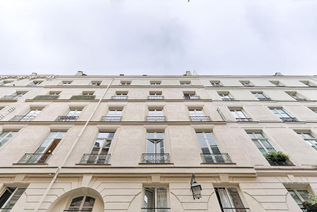 Sentier Historical Center III Charming Apartment Paris Eksteriør billede