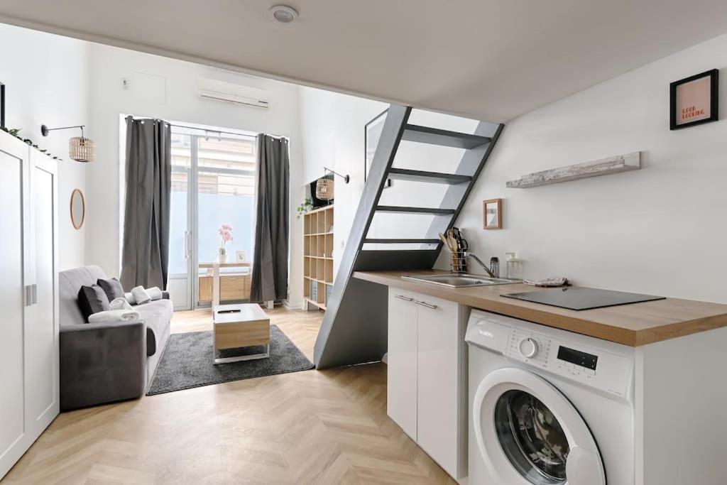 Sentier Historical Center III Charming Apartment Paris Eksteriør billede